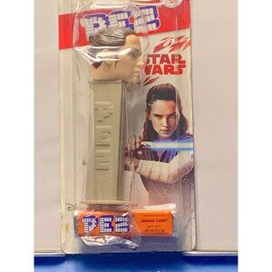 Star Wars Rey PEZ Dispenser With Orange Candy New In Package